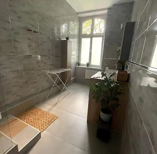 Duzy - Stare - 12 Osob - 6 Lozek Апартаменты *