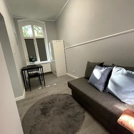 Duży - Stare - 12 Osób - 6 łóżek Apartamento Breslavia