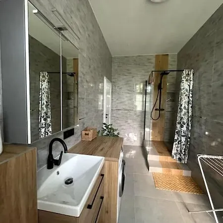 Apartamento Duży - Stare - 12 Osób - 6 łóżek Breslavia