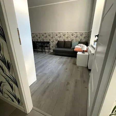 Duży - Stare - 12 Osób - 6 łóżek * Breslavia